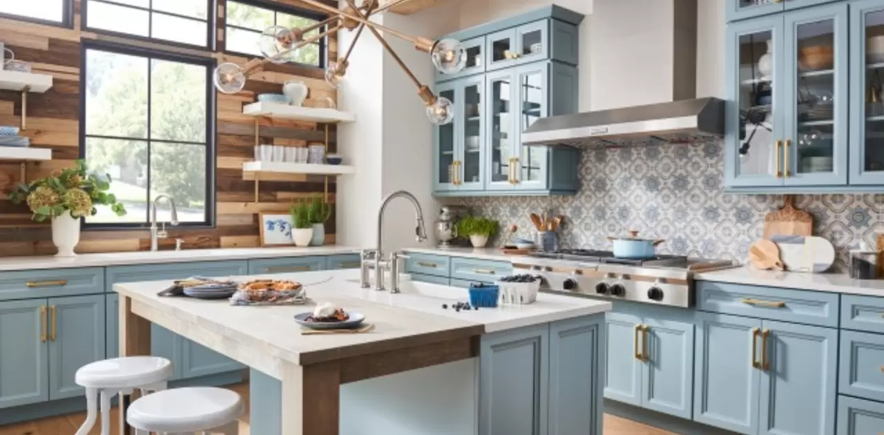 What-does-a-farmhouse-kitchen-look-like